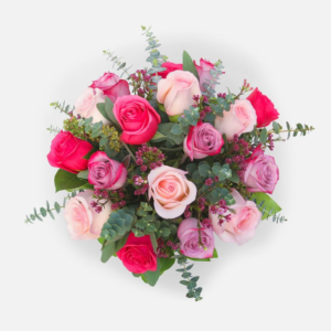 Dozen of red roses
